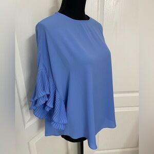 Joseph Ribkoff elegant top in french blue with ruffled kimono sleeves boxy US 8